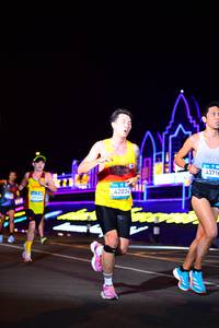 BIB: 4024, 42034, 43716
                            <button type="button" onclick="openModal(22857567)" class="btn btn-primary btn-sm float-right btn-popup" data-toggle="modal" data-target=".modal-high-quality">
                        <i class="fas fa-shopping-cart"></i> Add to Cart
                    </button>
                                            <button type="button" onclick="isThisMe(22857567, true)" class="btn btn-success btn-sm float-right btn-popup btn-isme hidden" data-toggle="tooltip" data-placement="bottom" title="นี่คือรูปของคุณใช่ไหม คลิกที่นี่เพื่อเอาเข้าอัลบั้ม">
                        <i class="fas fa-plus"></i> Add to album
                    </button>
                    <button type="button" onclick="isThisMe(22857567, false)" class="btn btn-warning btn-sm float-right btn-popup btn-isnotme hidden">
                        <i class="fas fa-ban"></i> Remove from album
                    </button>